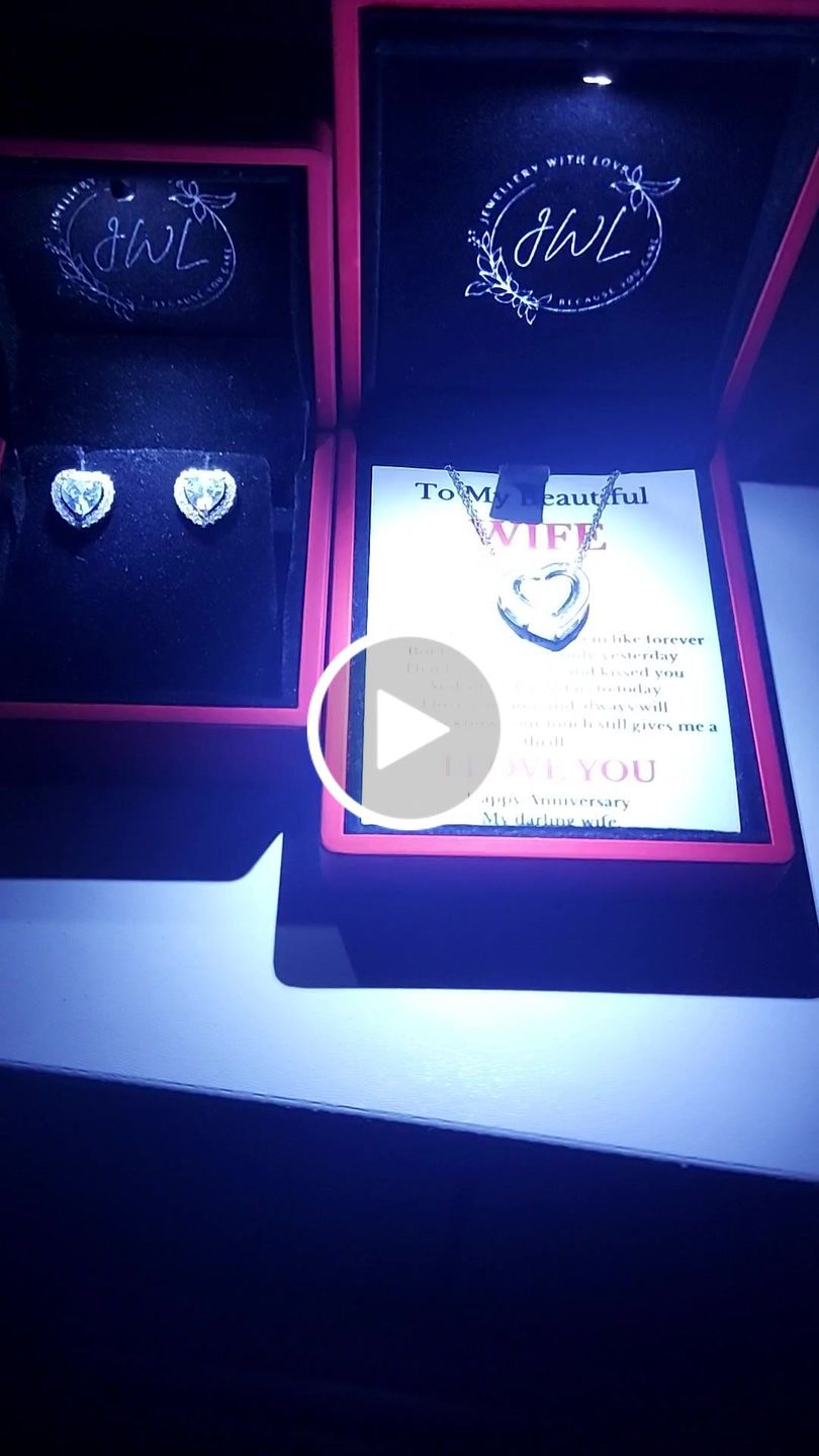 Customer video review of Trinity Earrings