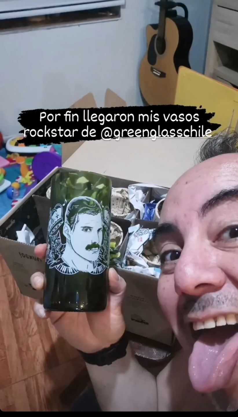 Customer photo review of Vasos Rockstar Juego de 6 Vasos