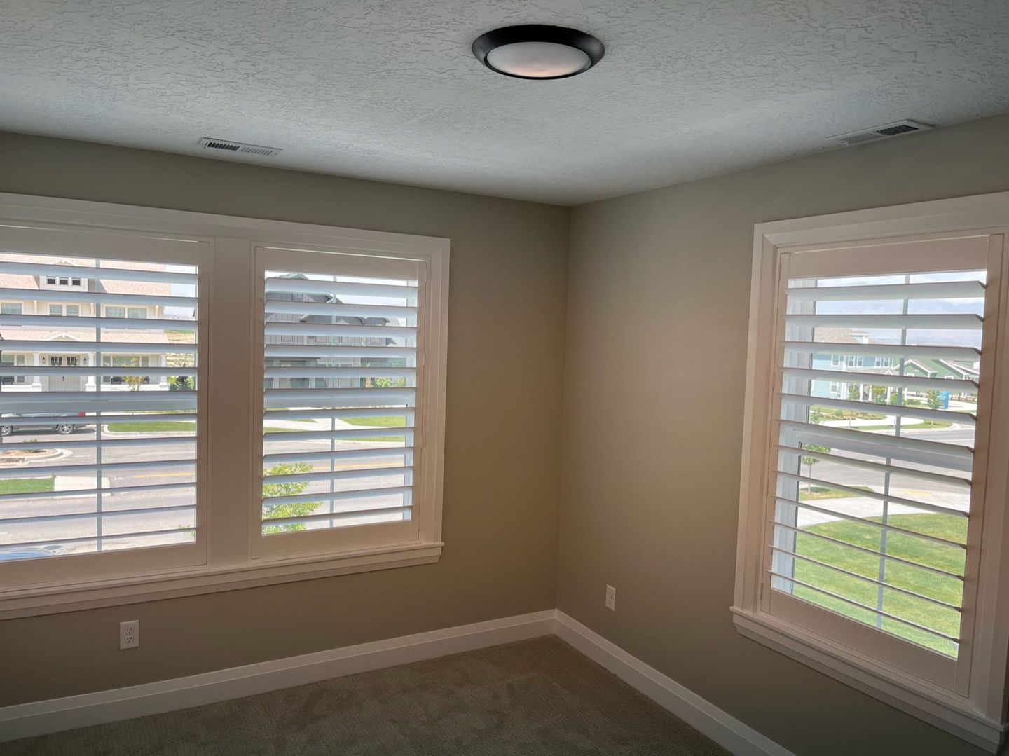Customer photo review of Hybrid Wood Plantation Shutter