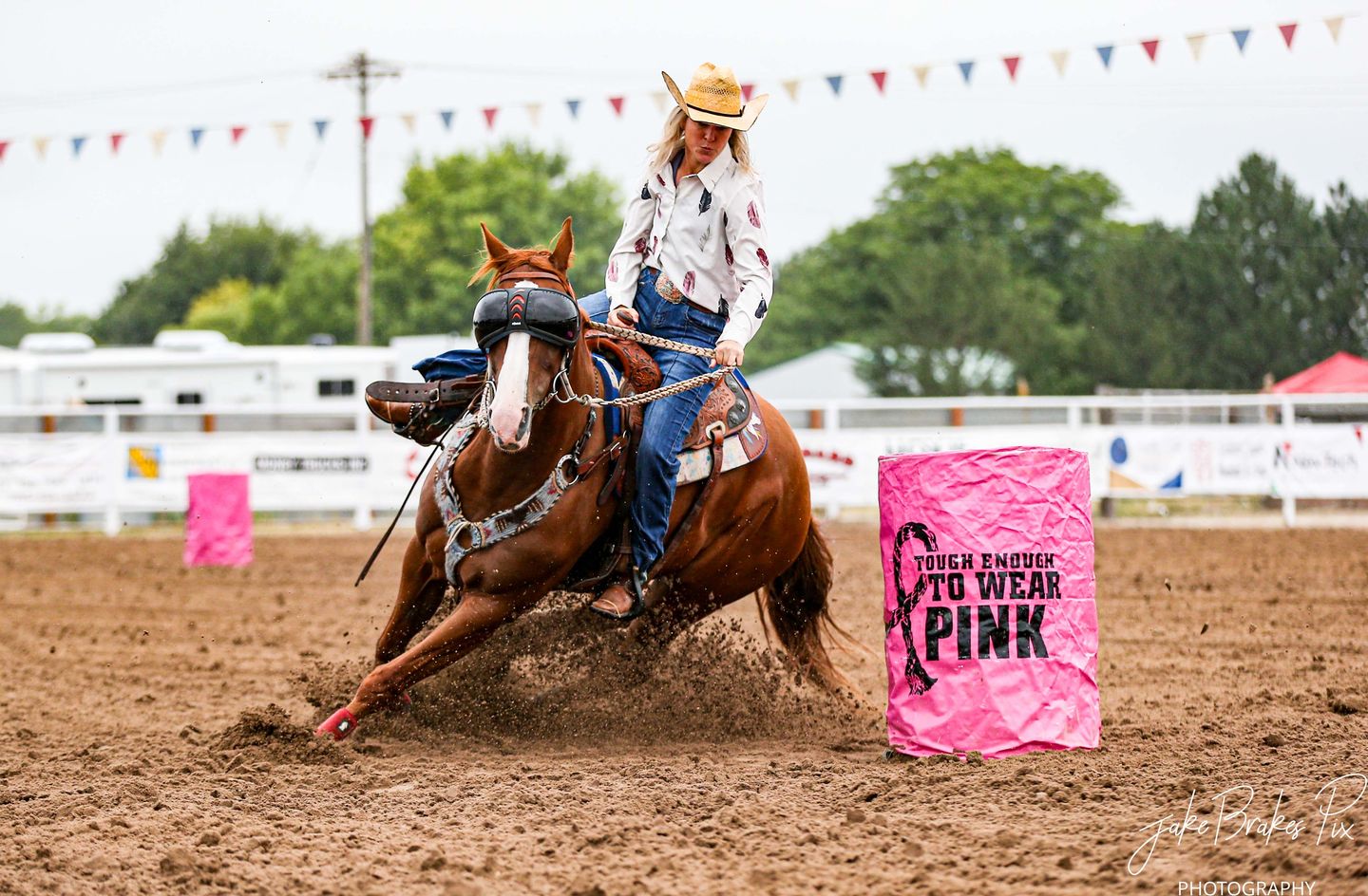 Customer photo review of eVysor - UV Horse Riding Goggles!