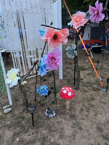 Customer photo review of Extra Size Poppy Silk Flower Head Photo Mall Prop