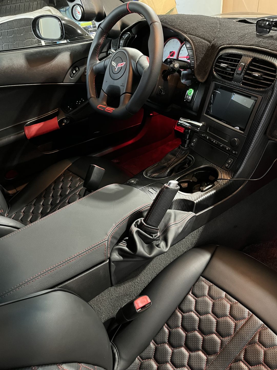 Customer photo review of 2005-13 Corvette C6 Custom Leather Seat Covers