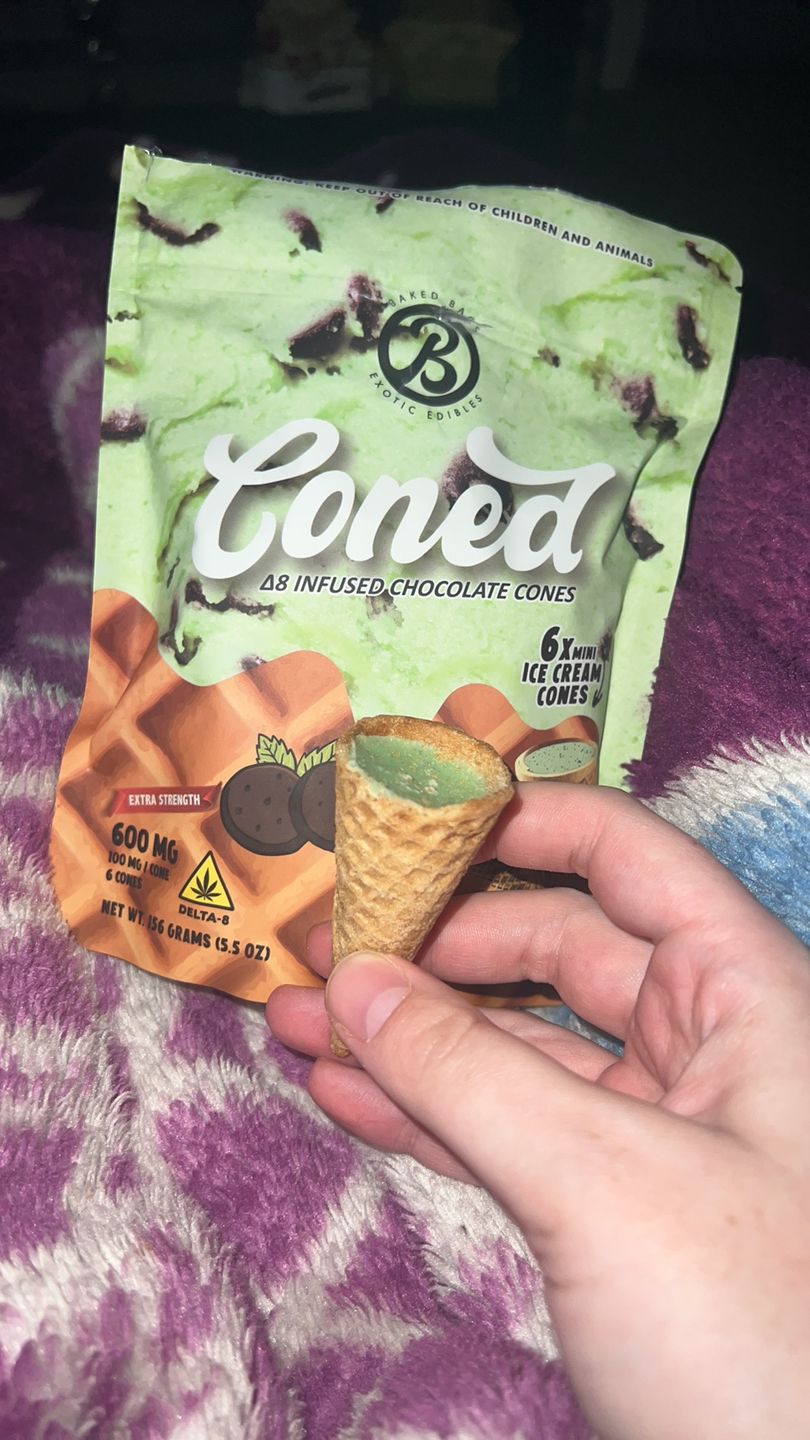 Customer photo review of CONED - MINT CHIP EDIBLES