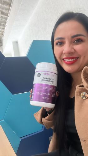 Customer photo review of COLÁGENO HIDROLIZADO CON VITAMINA C, D3, BIOTINA Y SEMILLAS DE UVA