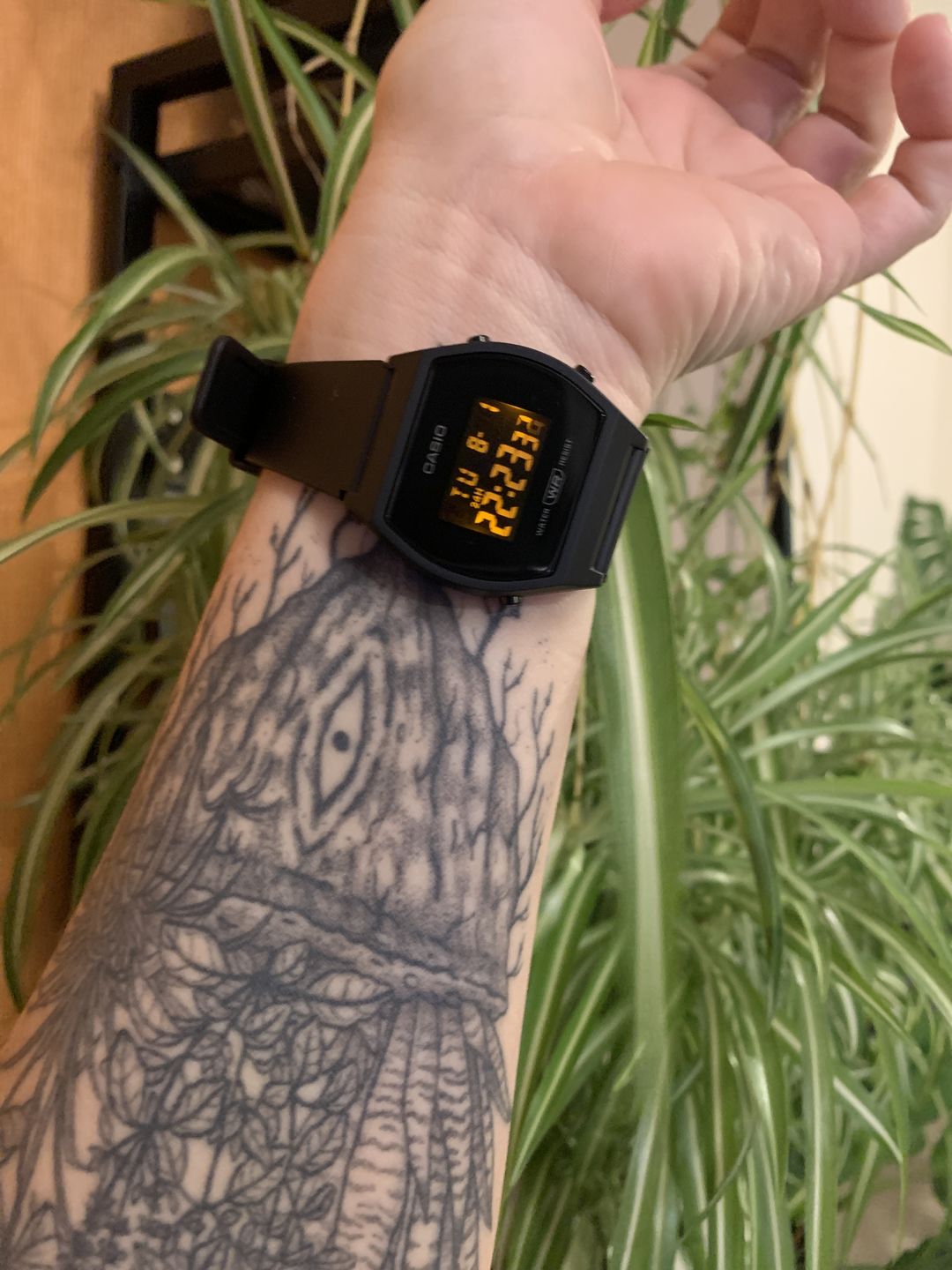Customer photo review of Reloj Casio Vintage LW-204-1BDF Negro Pantalla Negativa