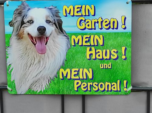 Customer photo review of Hunde-Türschild mit Foto & Wunschtext