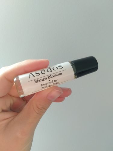 Customer photo review of MANGO BLOSSOM PERFUME OIL