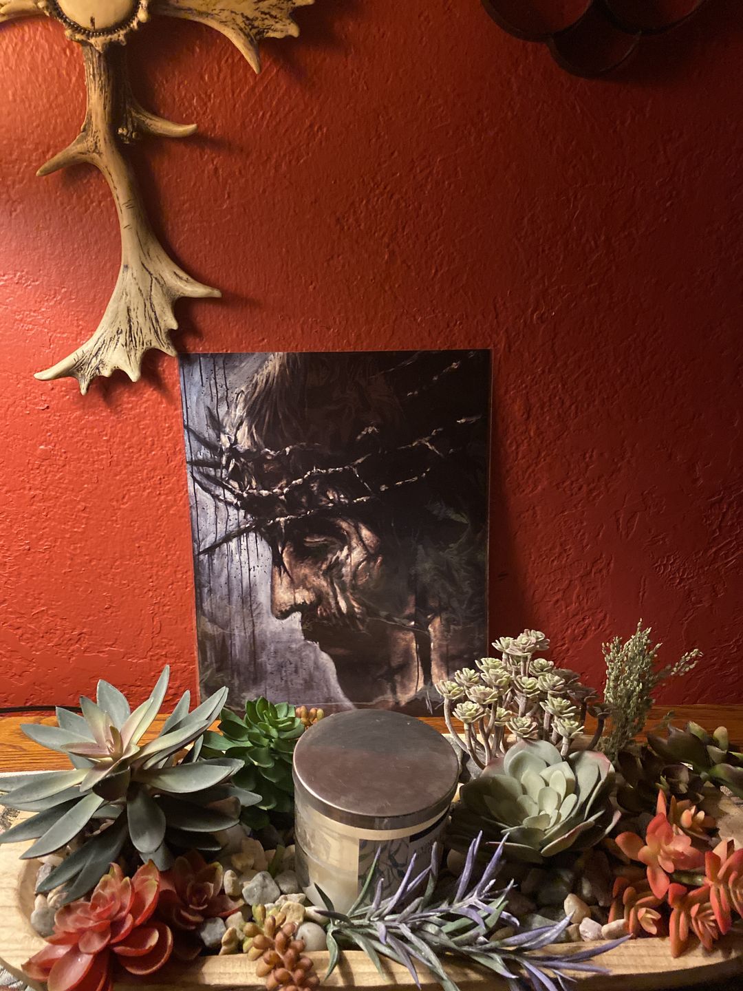 Customer photo review of Redeemer's Love With Crosses