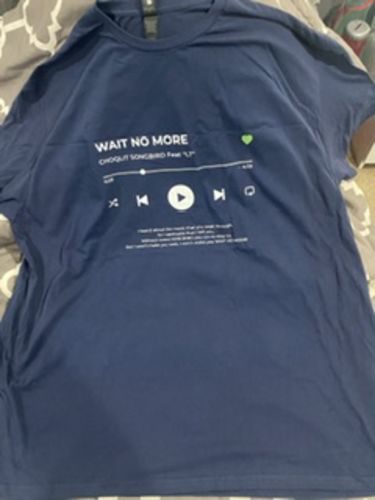 Customer photo review of Your Favorite Song T-Shirt Music Player