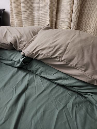 Customer photo review of PLAIN PILLOWCASES