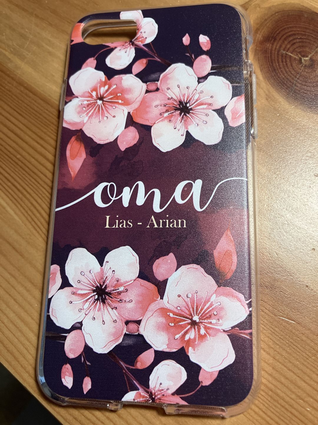 Customer photo review of Blumenliebe - Personalisierte Handyhülle