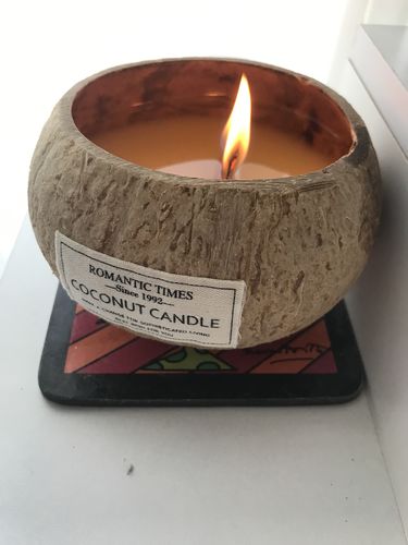 露西 review of 自然環保 天然椰子殼香氛蠟燭 image 1 out of 1