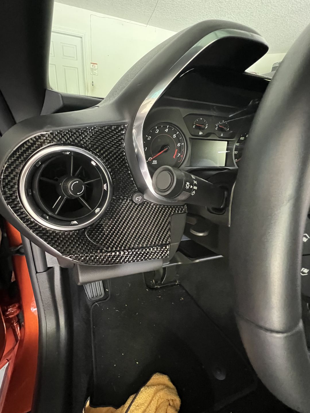 Customer photo review of Real Carbon Fiber Driver Side Dash Overlay for 2016-2023 Chevy Camaro