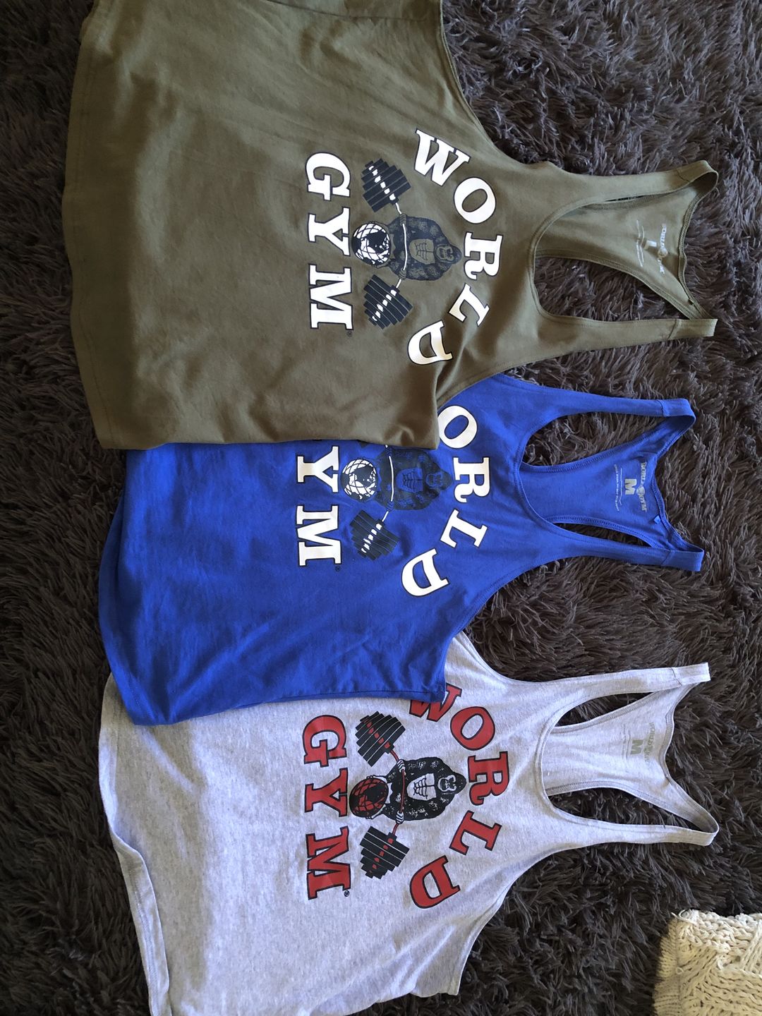 Customer photo review of Stringer Singlet World Gym Gorilla