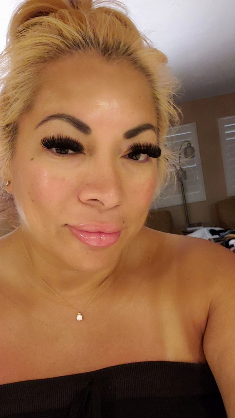 Customer photo review of Cashmere Volume Lash Extensions 0.07mm
