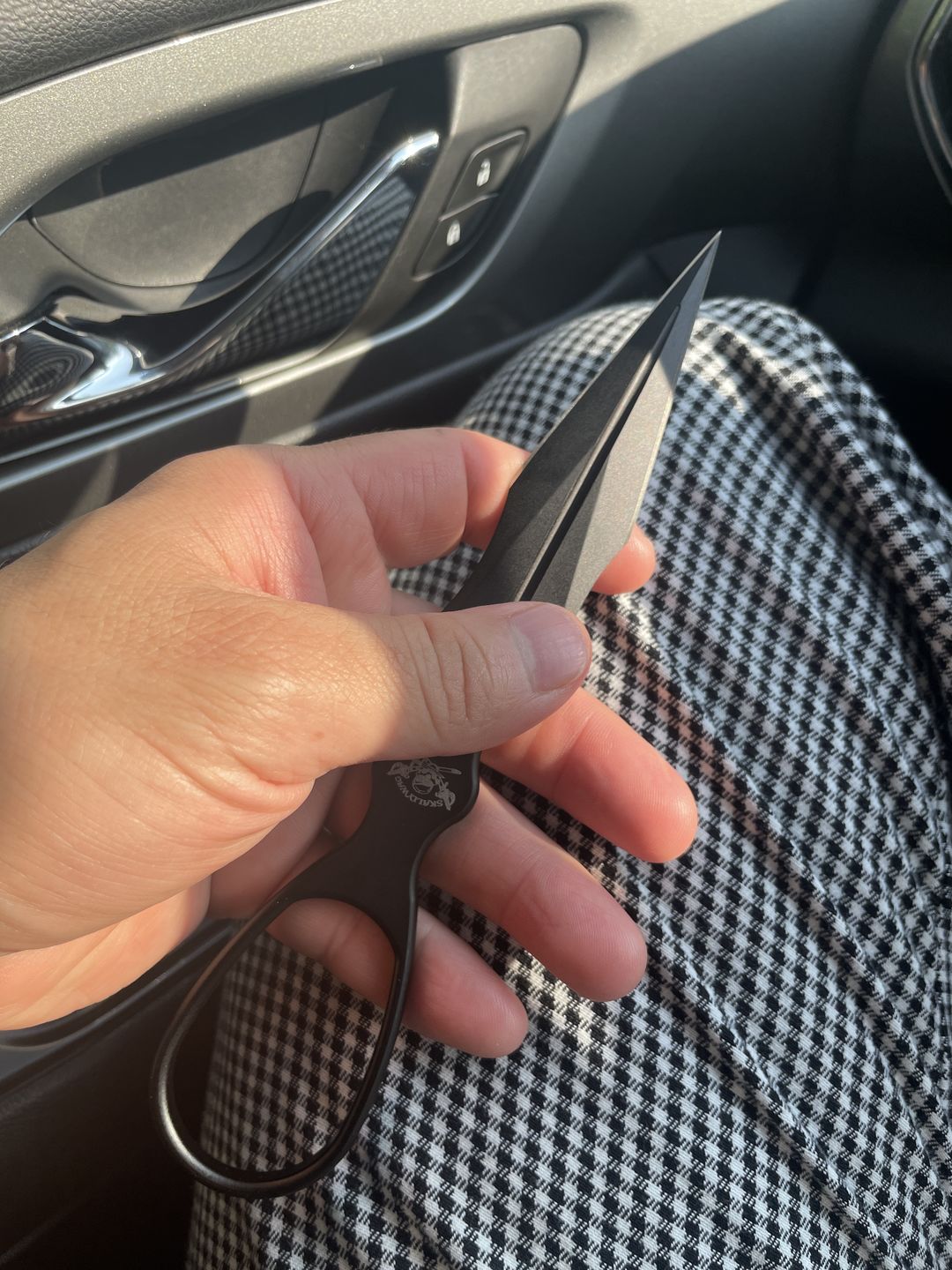 Customer photo review of D2 DAGGER