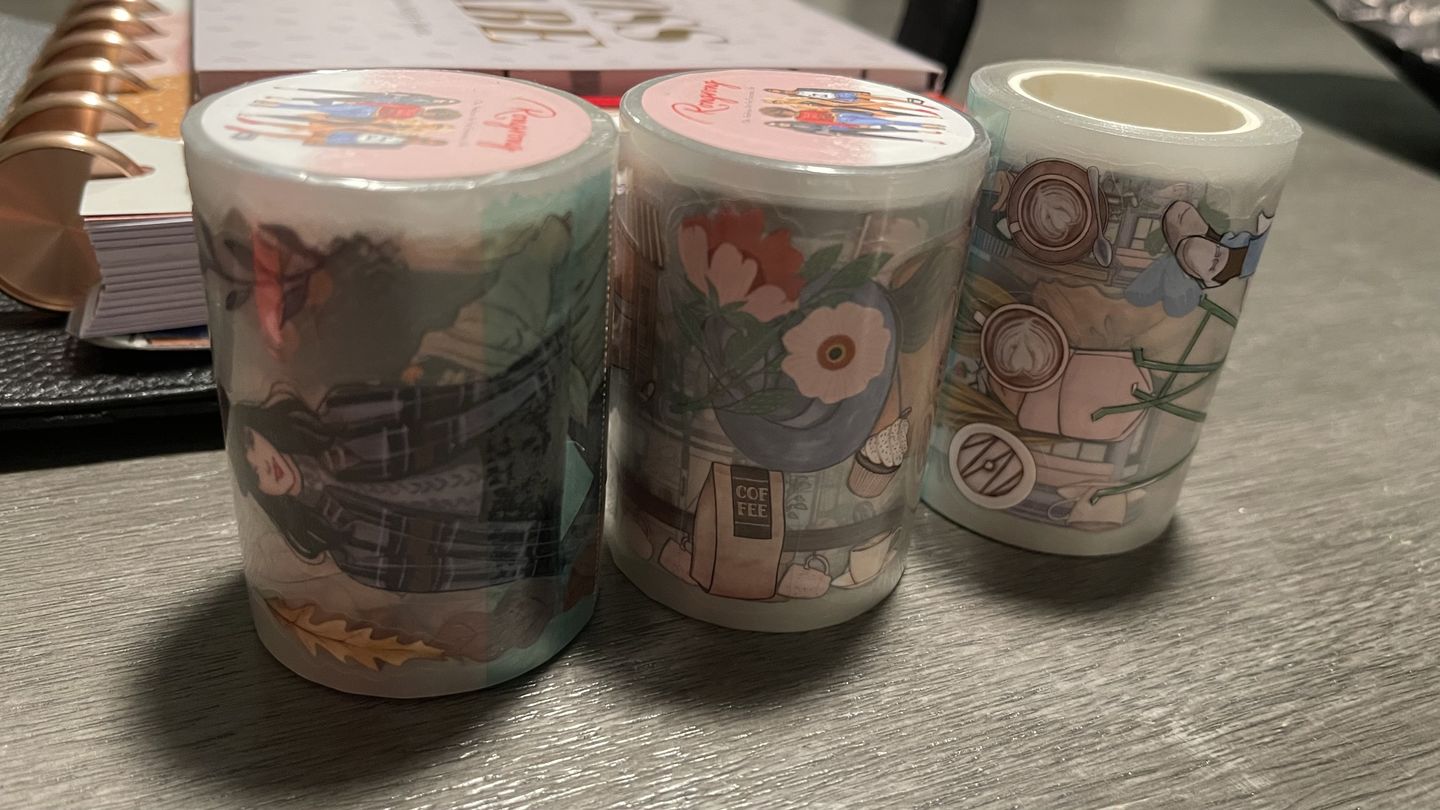 Customer photo review of Amber Allure Pre-cut PET Tape