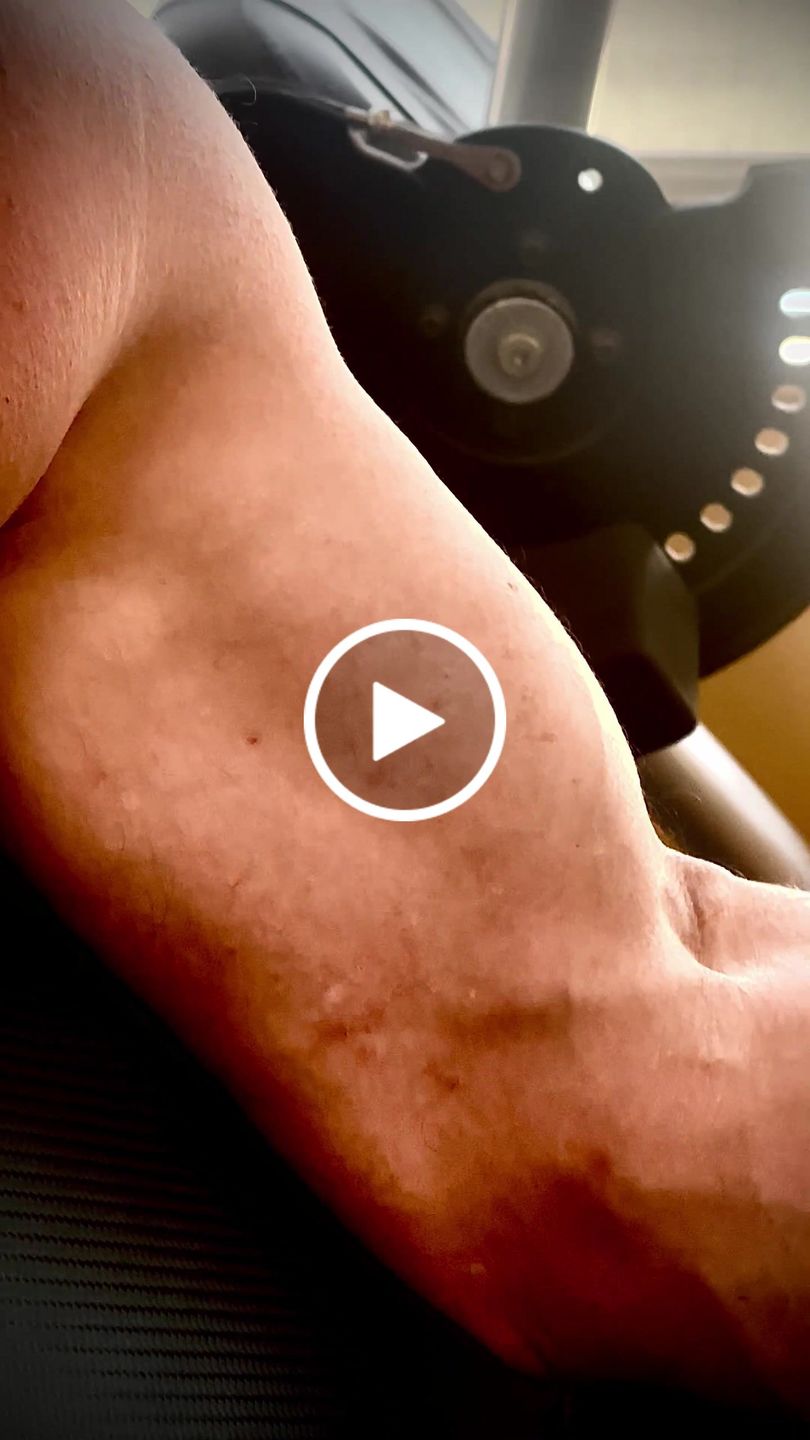 Customer video review of Dude That Lifts Shirt Club for Him