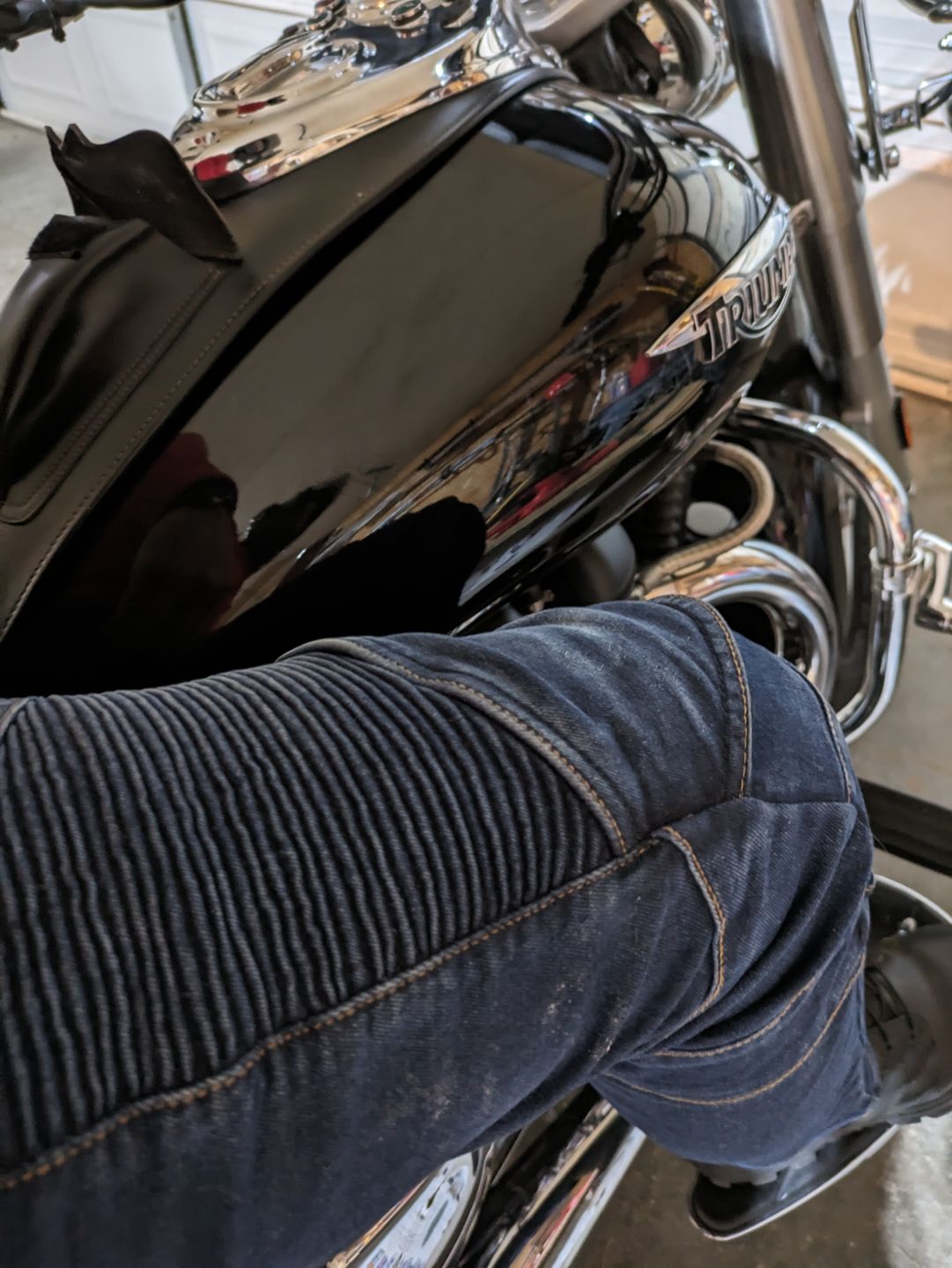 Customer photo review of Men's Motorcycle Pants Waterproof Jeans with Armor Protector Pads