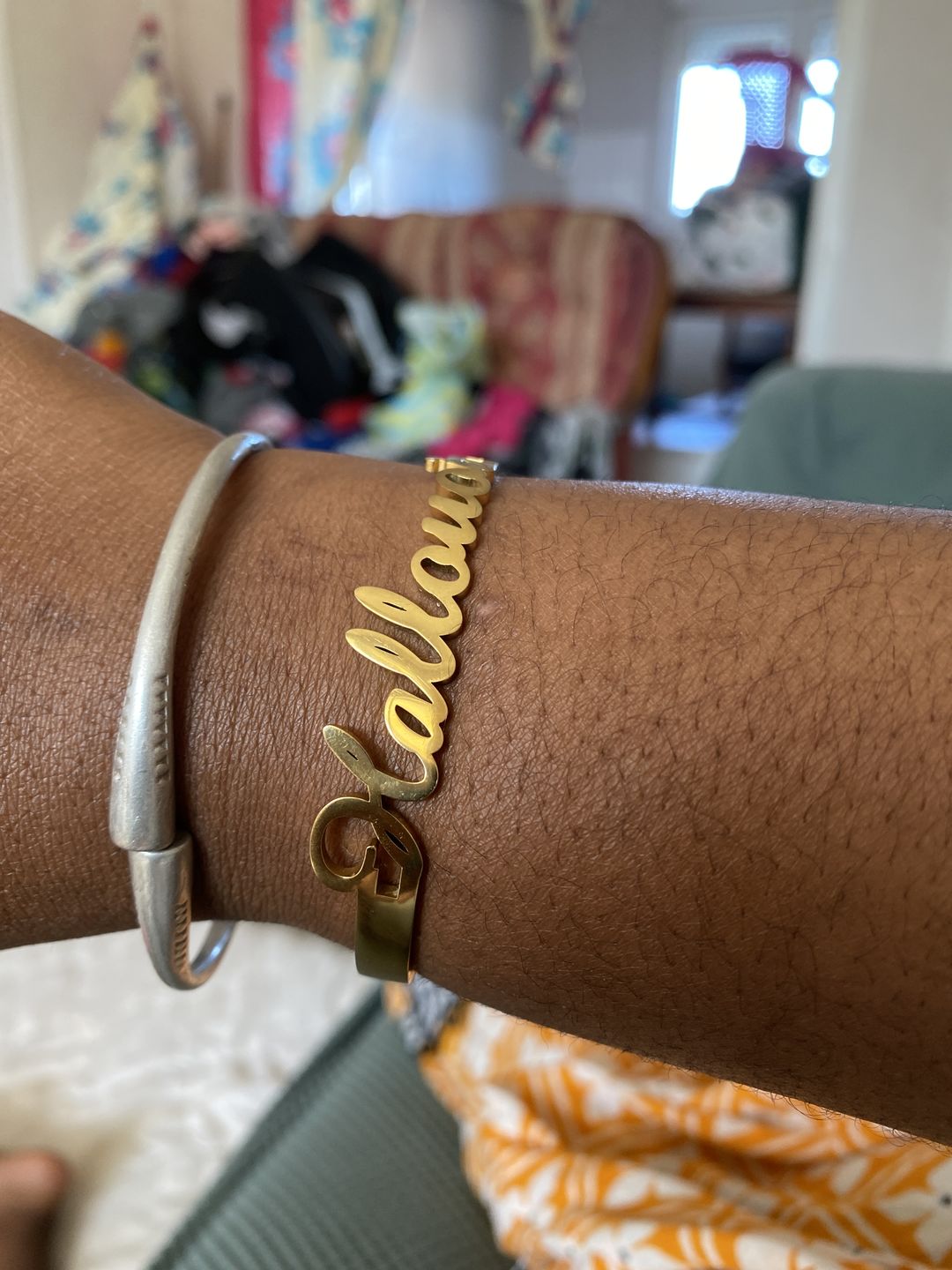 Customer photo review of Bracelet Jonc Ouvert Personnalisé
