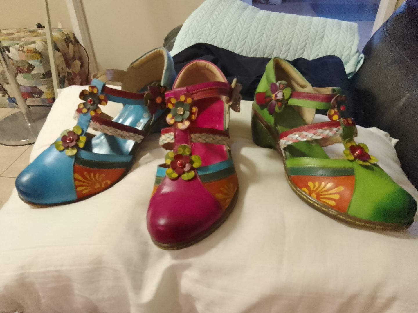 Customer photo review of Bohemian Leather Printing Stitching Non-slip Breathable Sandals