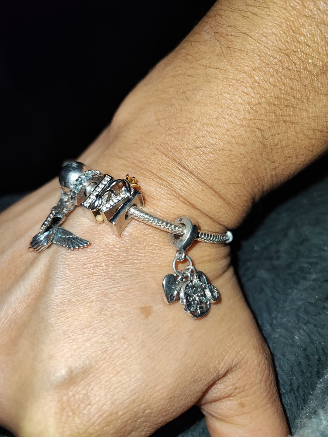 Customer photo review of Charm Colibri Mistico