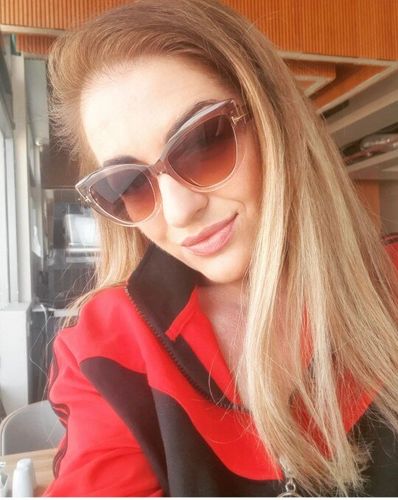 Customer photo review of Yoyo | Cat Eye/Pink/Plastic