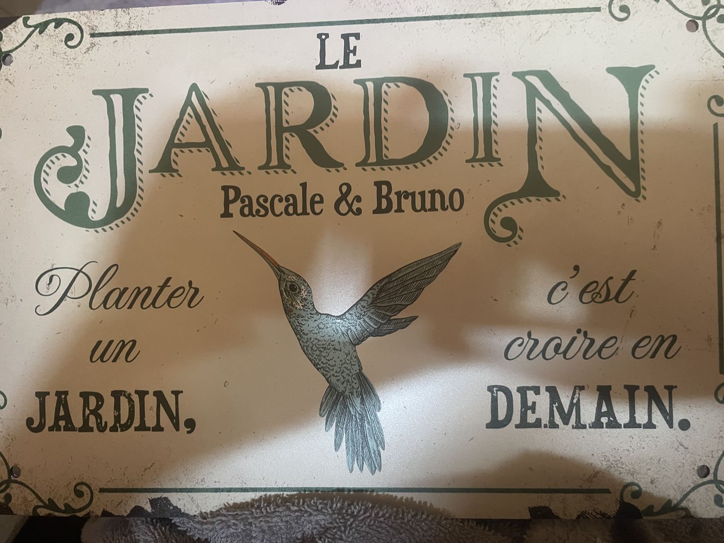 Customer photo review of Joie dans le jardin - Plaque de porte personnalisée