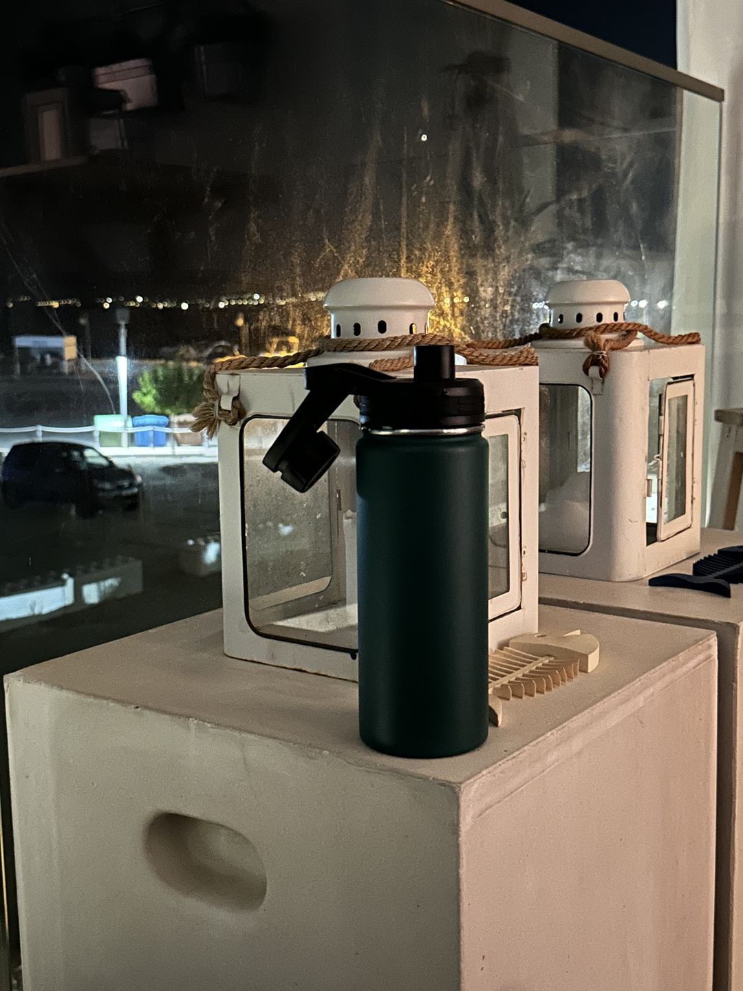 Customer photo review of DOZZE Cruiser Water Bottle
