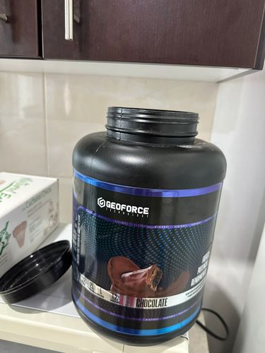 Customer photo review of WHEY PROTEIN 100% GEOFORCE 2.27 kg