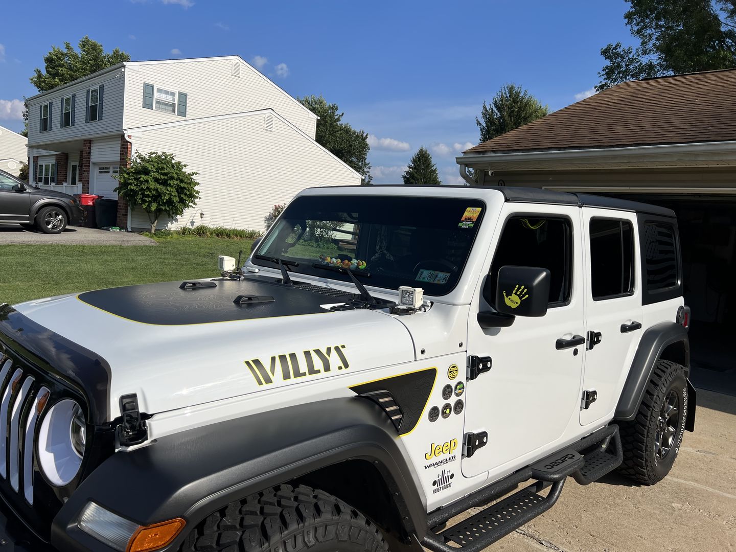 Customer photo review of Black on Black Topographical Map Fender Vent Premium Wrap Decal for Wrangler JL and Gladiator
