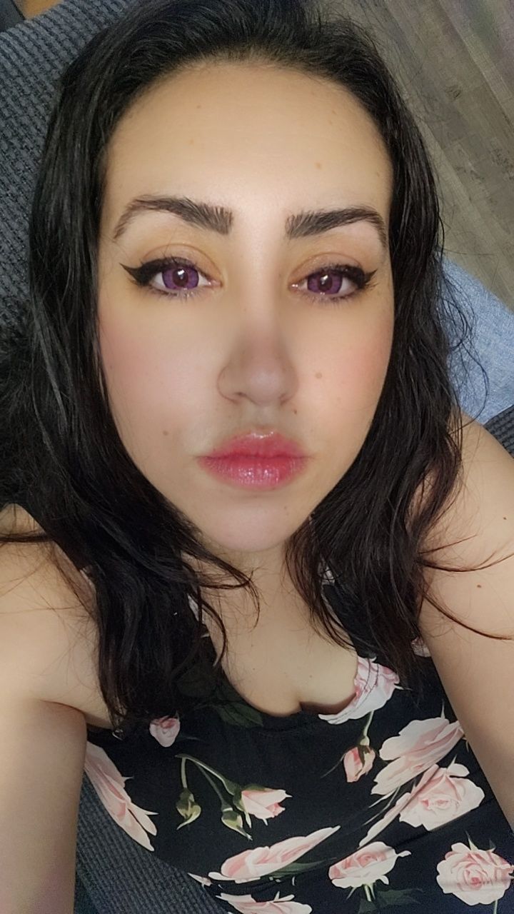 Customer photo review of Vega Violet Purple Prescription Coloured Contact Lenses