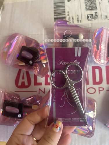 Customer photo review of Empujador de Cutícula Fantasy Nails