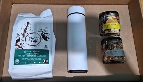 Customer photo review of Café & Snacks en la Oficina