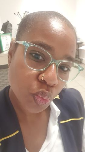 Customer photo review of Faux piercing au nez : Billy