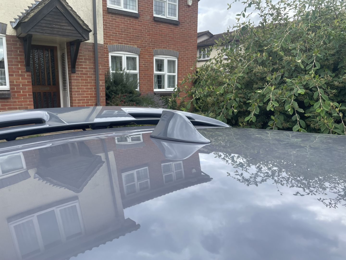 Customer photo review of 'Shark Fin' Aerial (Painted) - Mk3/3.5 Ford Focus / Mk8 Ford Fiesta