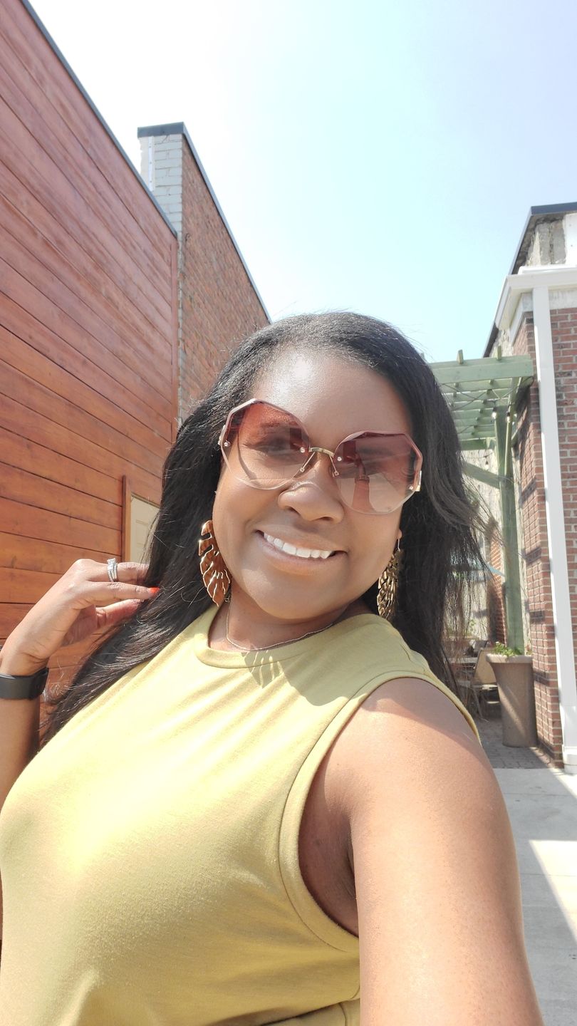 Customer photo review of Natural Color Body Wave Micro Loop Hair Extension
