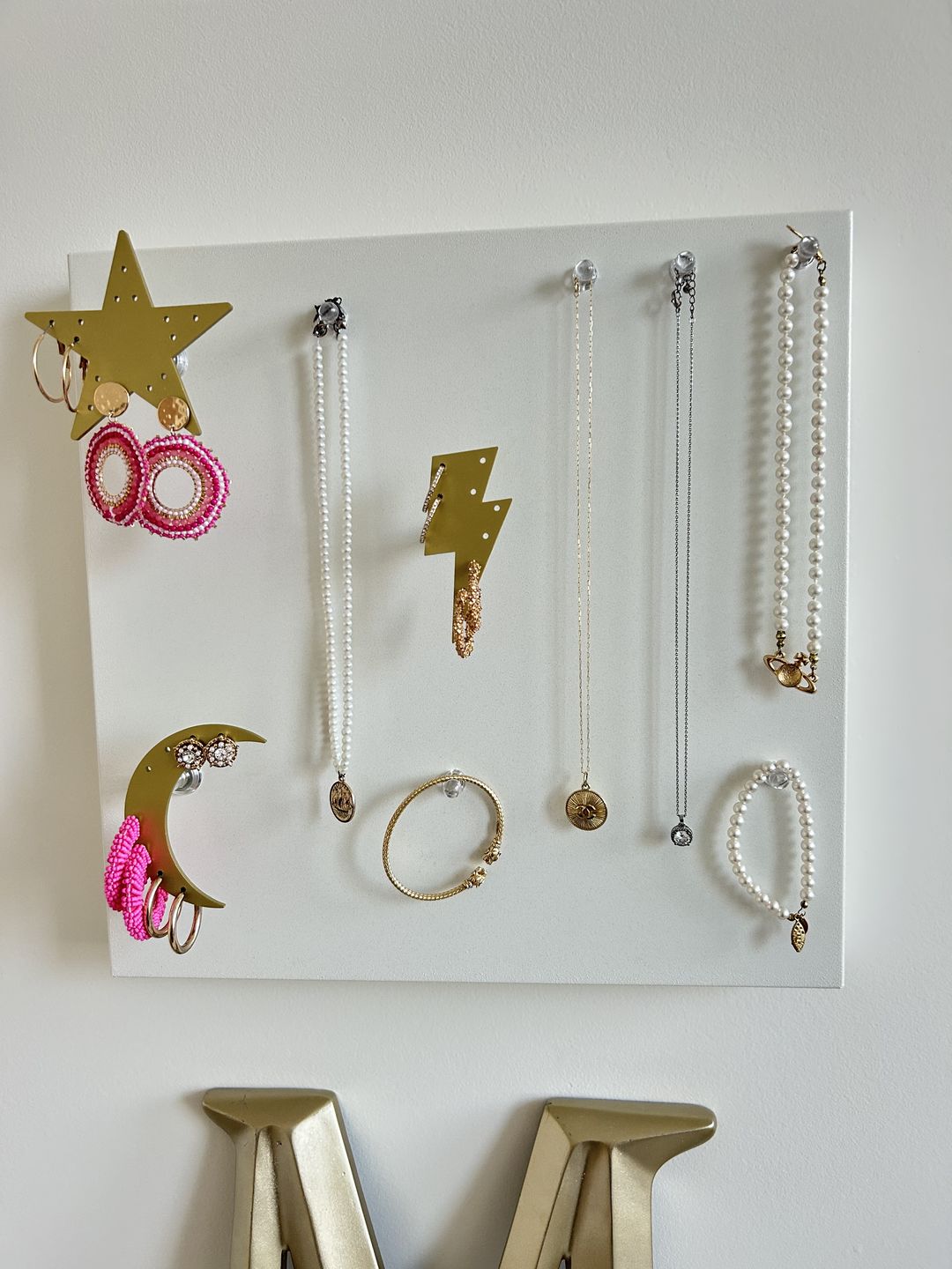 Customer photo review of Wall Jewelry Organizer Large Board For Tweens, Teens, & Young Adult Girls