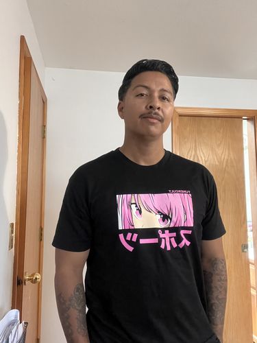 Customer photo review of MYSTERY TEE