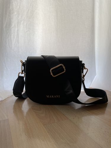 Customer photo review of MINA - BLACK