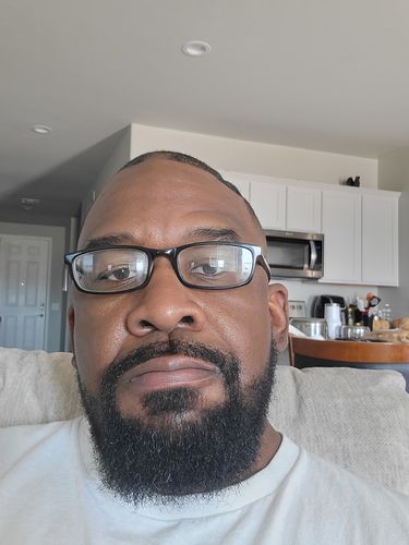 Customer photo review of Respected Roots Beard Care Kit