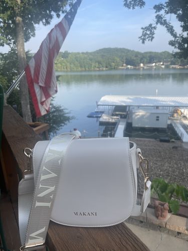 Customer photo review of LUANA - CREME