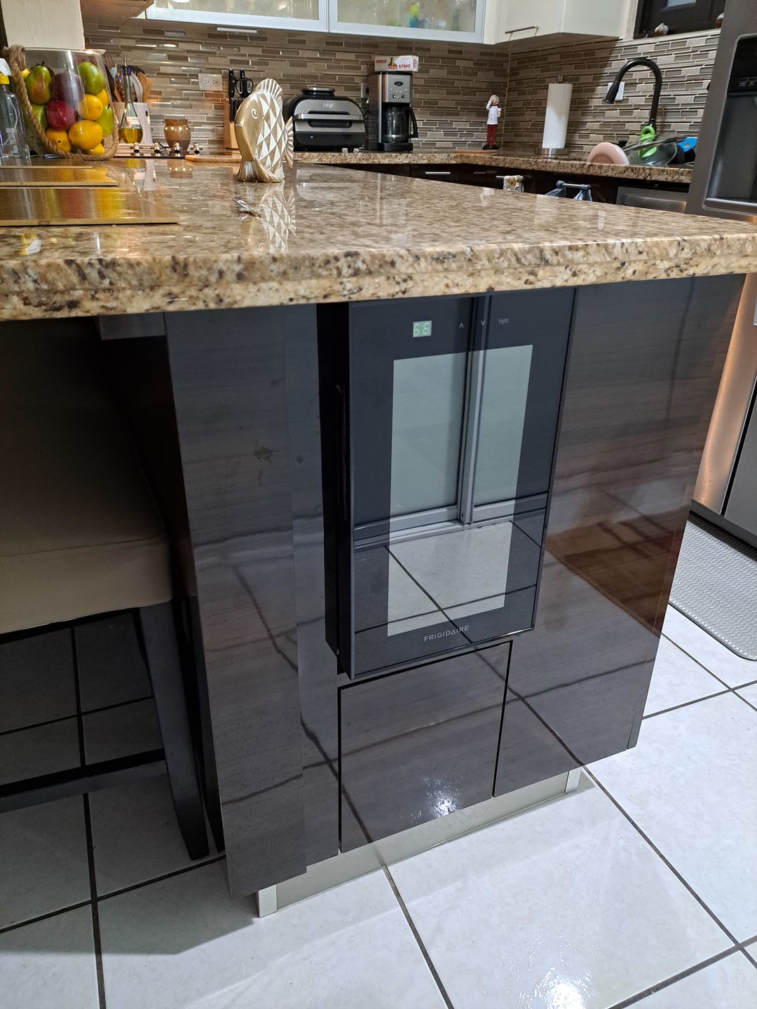 Customer photo review of FRIGIDAIRE FWW083XBLB Frigidaire 8 Bottle Wine Cooler