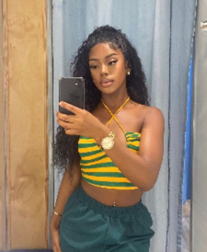 Customer photo review of Deep Wave Lace Front Wig Human Hair Wigs 13x4 Transparent Lace Wig Pre Plucked with Baby Hair