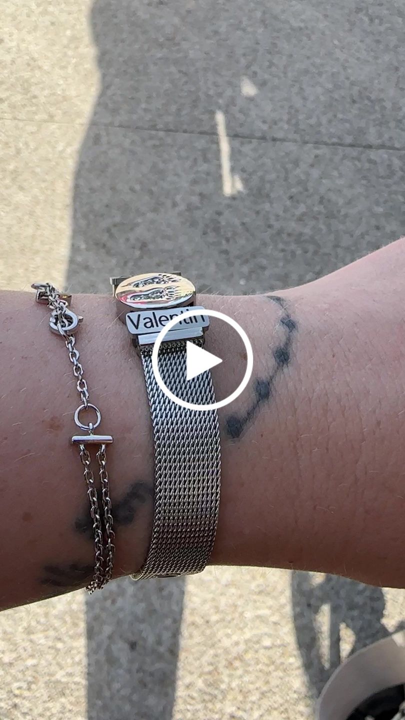 Customer video review of Mesh bracelet silver