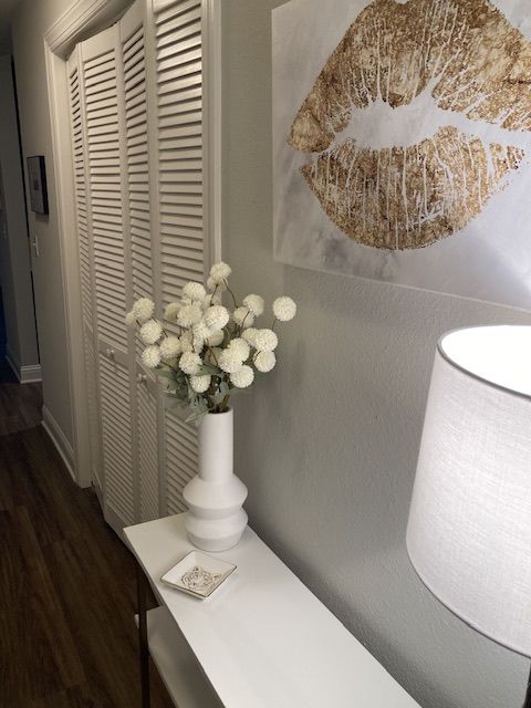 Customer photo review of Faux Kiku Flower - White (10 Stems)
