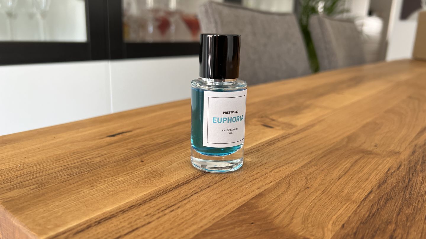 Customer photo review of EUPHORIA