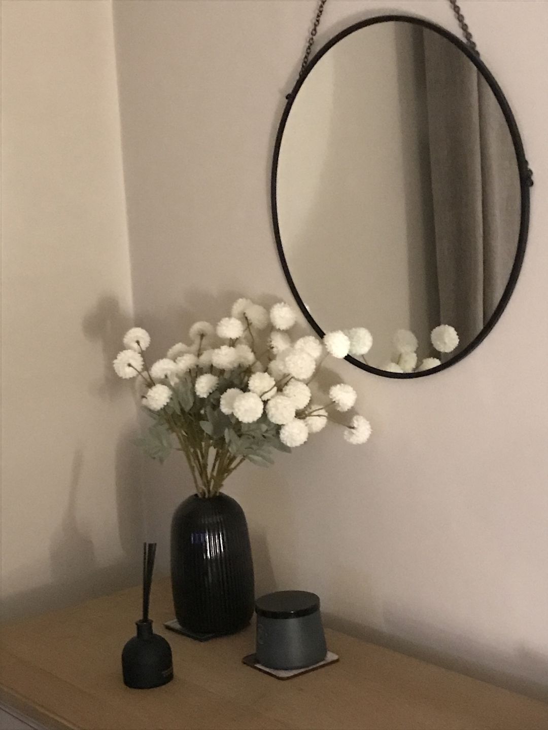 Customer photo review of Faux Kiku Flower - White (10 Stems)