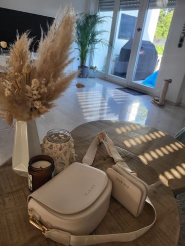 Customer photo review of LUANA X BENICE