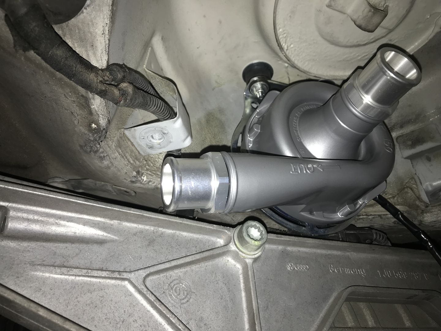 Customer photo review of Davies Craig EWP150 90° Steel Mounting Bracket 26-10019